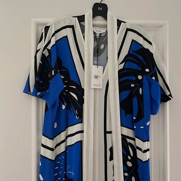 REISS
Hannah palm tree-print woven mini dress - Picture 2 of 3